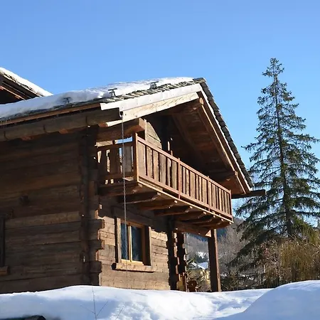 Svizzero Apartment