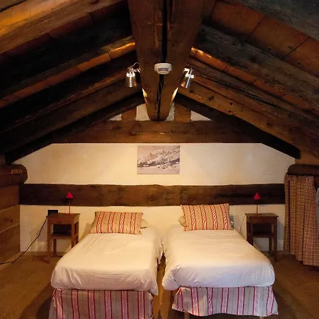 Svizzero Apartment