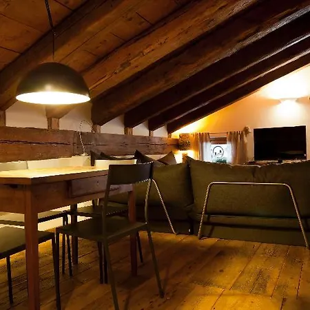Svizzero Apartment